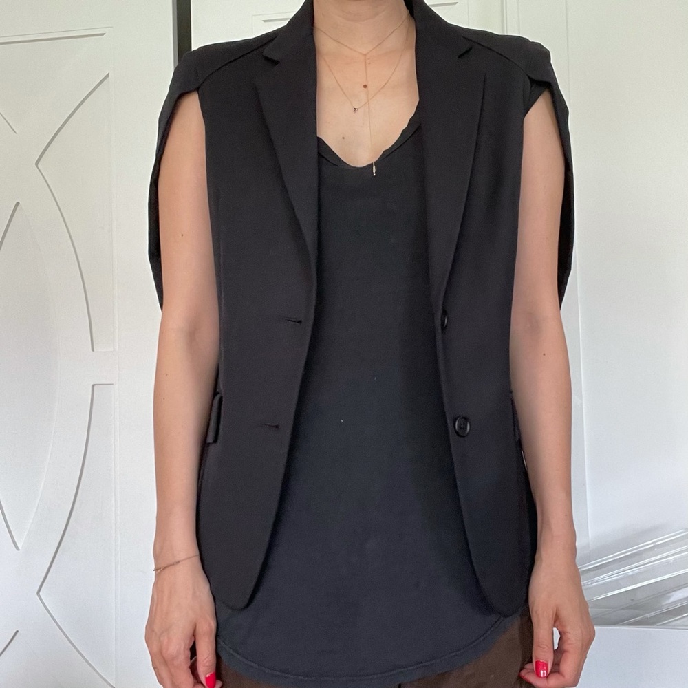 Margiela Cape/Sleeveless Blazer - Like New